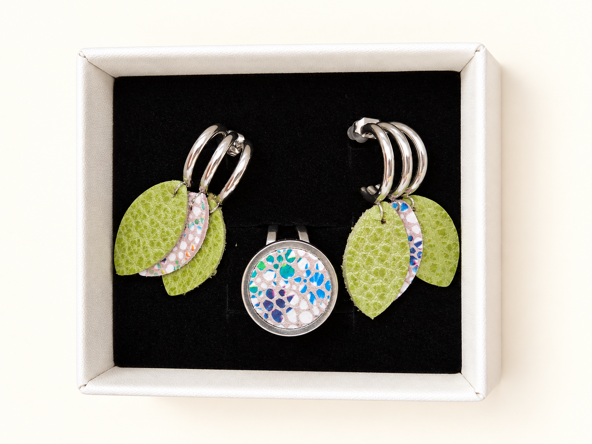 Coffret bijoux en cuir – Boucles d’oreilles et bague assortie